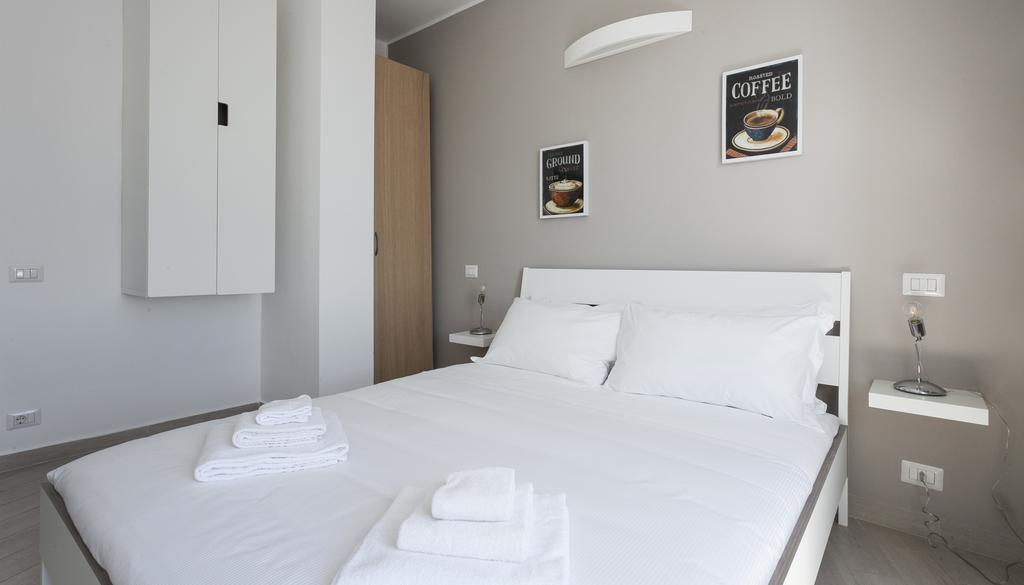 Italianway-Sammartini Apartment Milan Exterior photo
